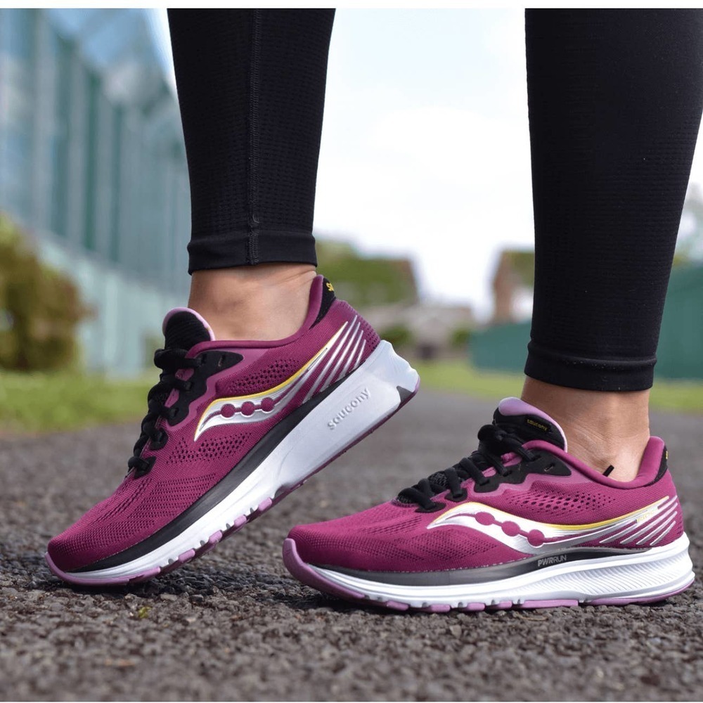 Saucony Ride 15  Quartz/Vizigold Running Training Shoes Womens Size: 8